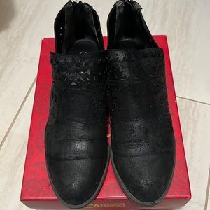 Carlos by Carlos Santana booties